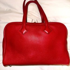 Hermes Victoria 2 35cm Red